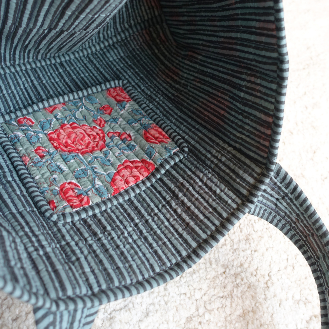 1/24 (土) 17時販売開始!Blockprint Mini Totebag - ローズカーデン