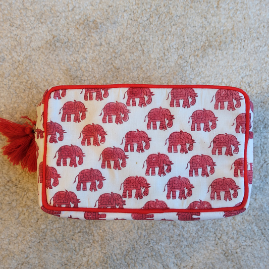 1/24 (土) 17時販売開始！Blockprint Big Pouch - ぞうさん