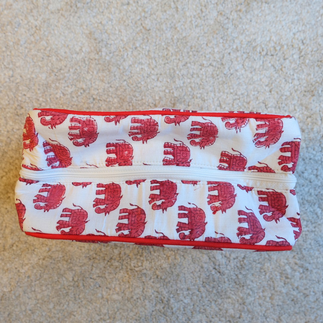 1/24 (土) 17時販売開始！Blockprint Big Pouch - ぞうさん