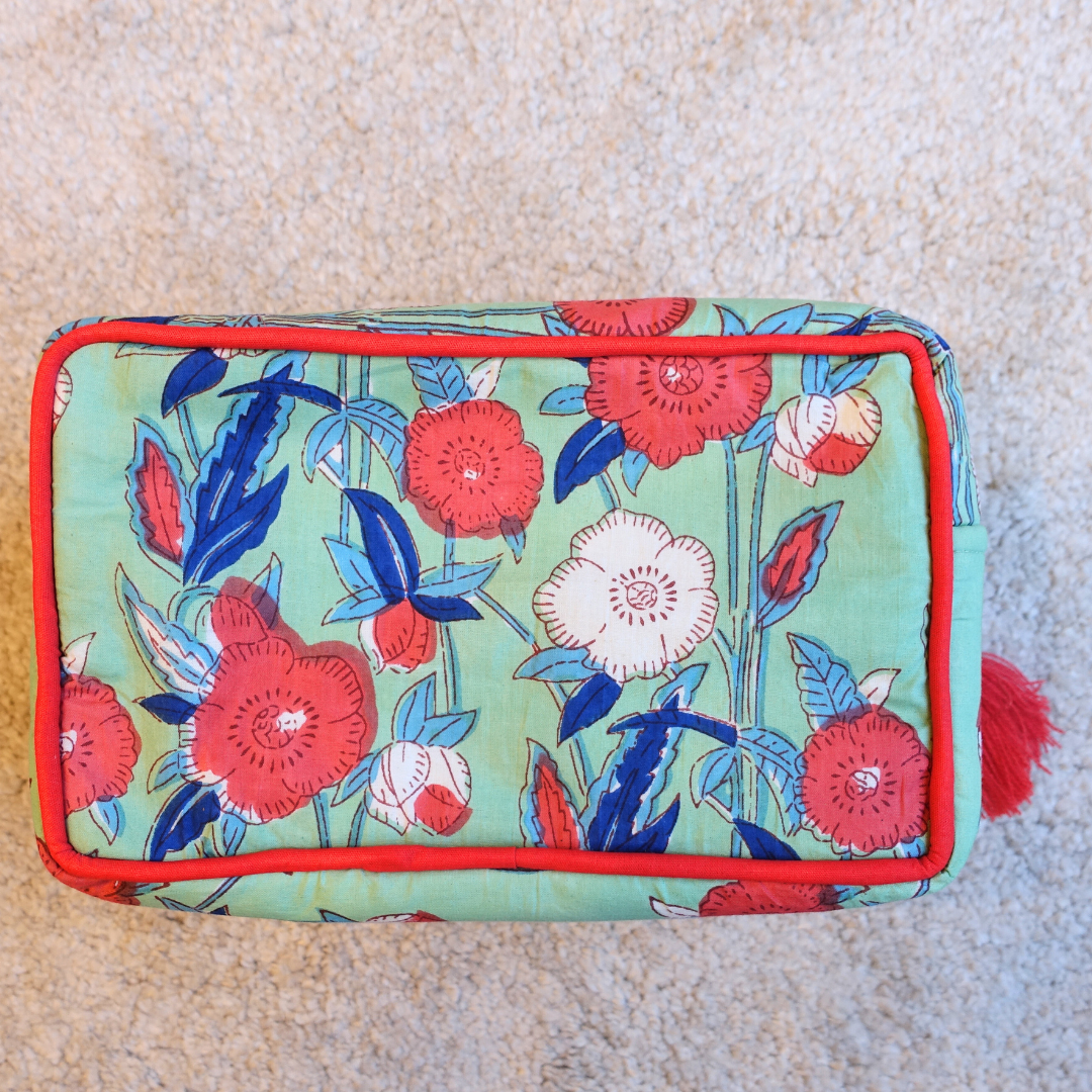 1/24 (土) 17時販売開始！Blockprint Big Pouch - トロピカル