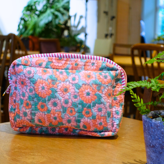Blockprint Big Pouch - お花畑