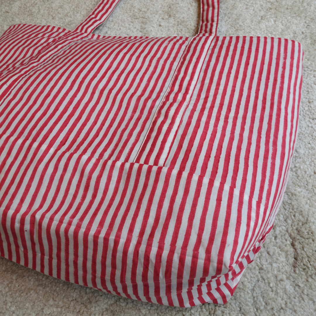 赤色 ストライプ キャンバストートバッグ ストライプビッグキャンバストート(comochi select) / マザーズバッグ